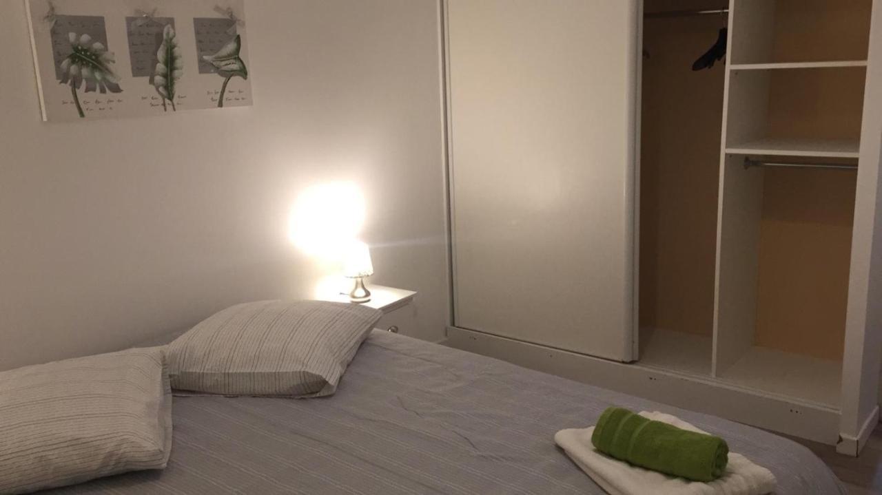 Appartement De Charme Avec Terrasse, Pres De Paris 芒特拉若利 外观 照片